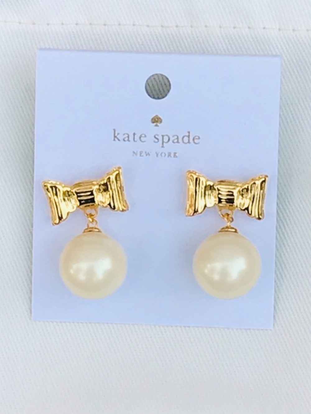 NWT Kate Spade New York All Wrapped Up in Pearls Drop Earrings